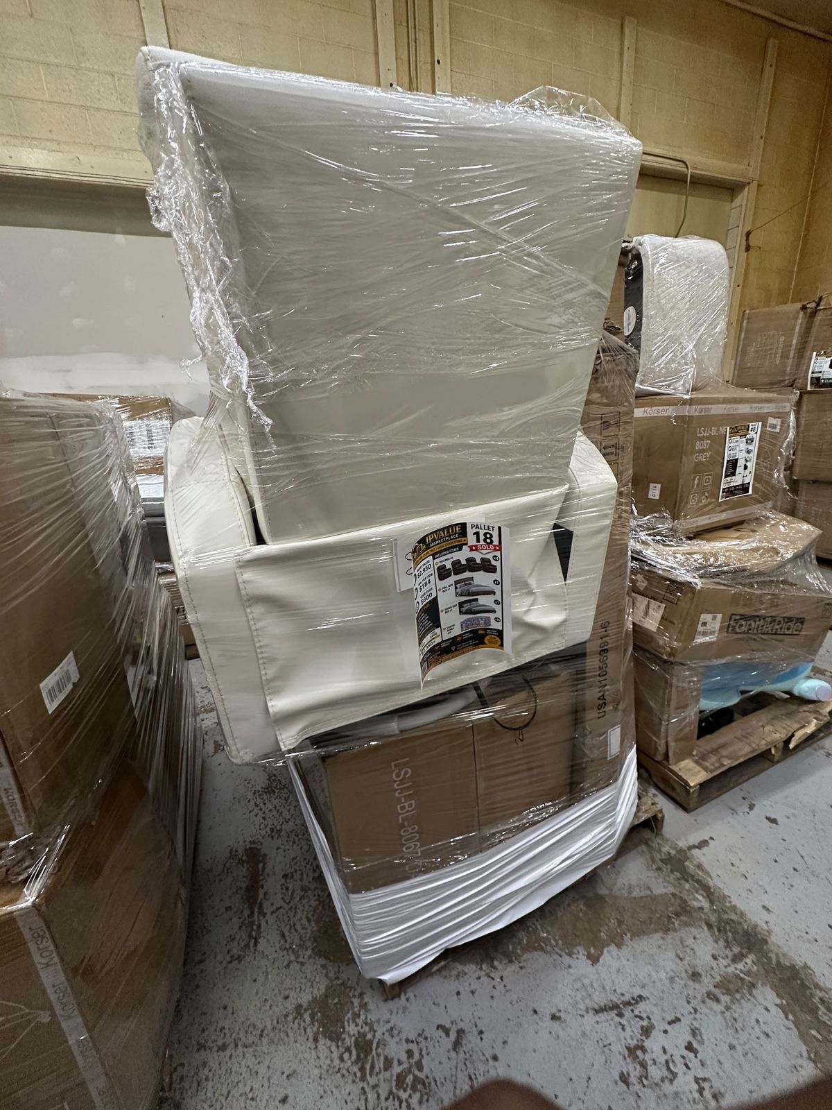 Mixed Furniture and Easter Items Pallet