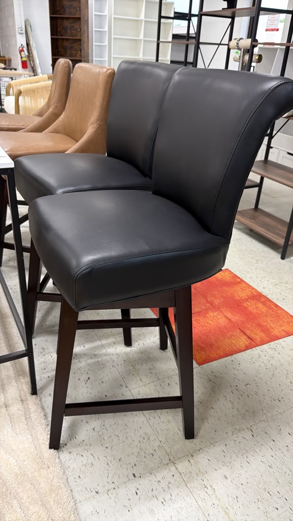 Elegant Faux Leather Bar Stools