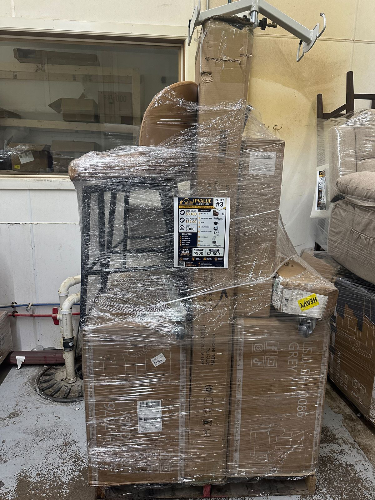 Mixed Merchandise Pallet with Furniture and Accessories