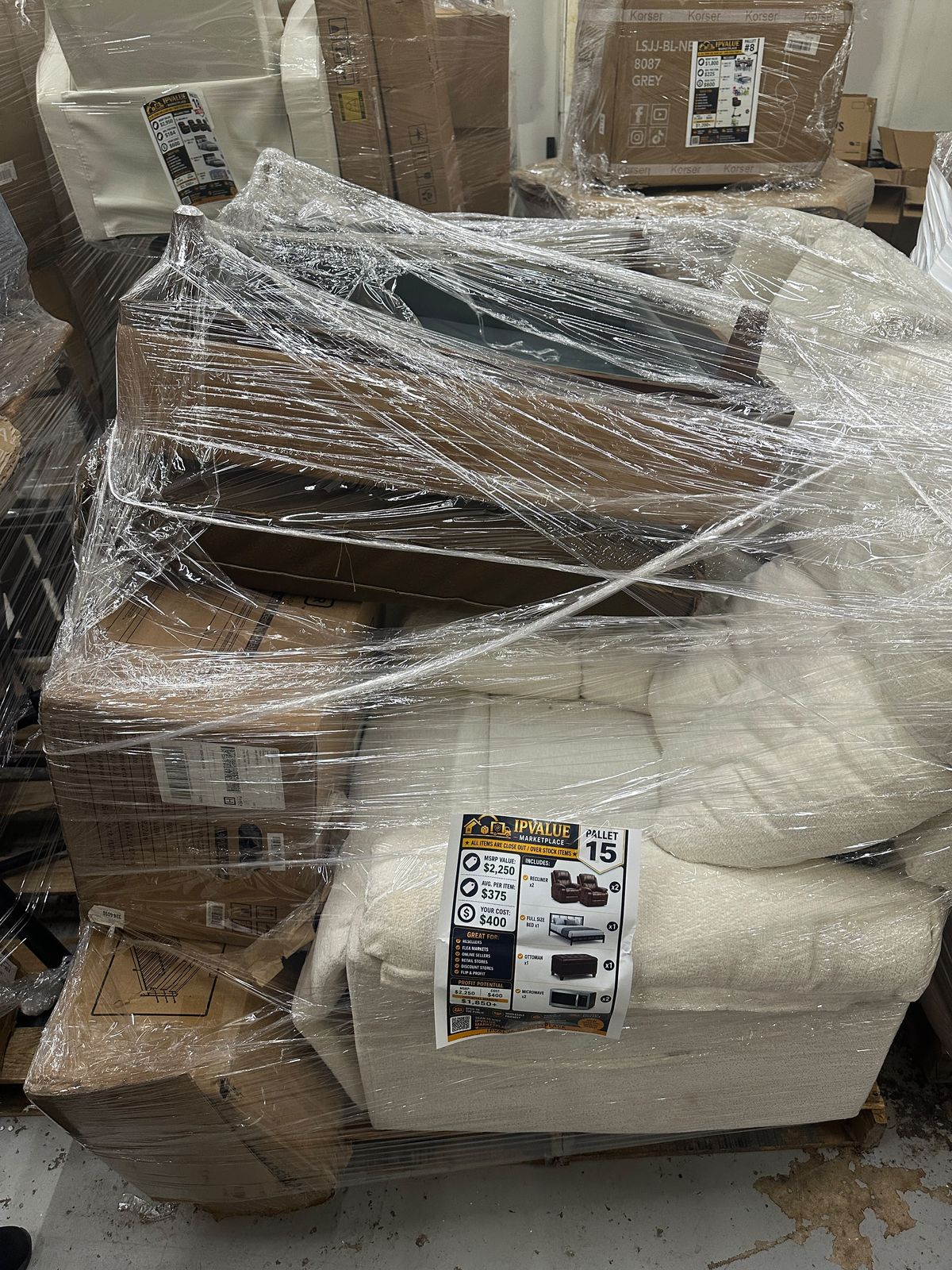 Mixed Furniture and Appliance Pallet