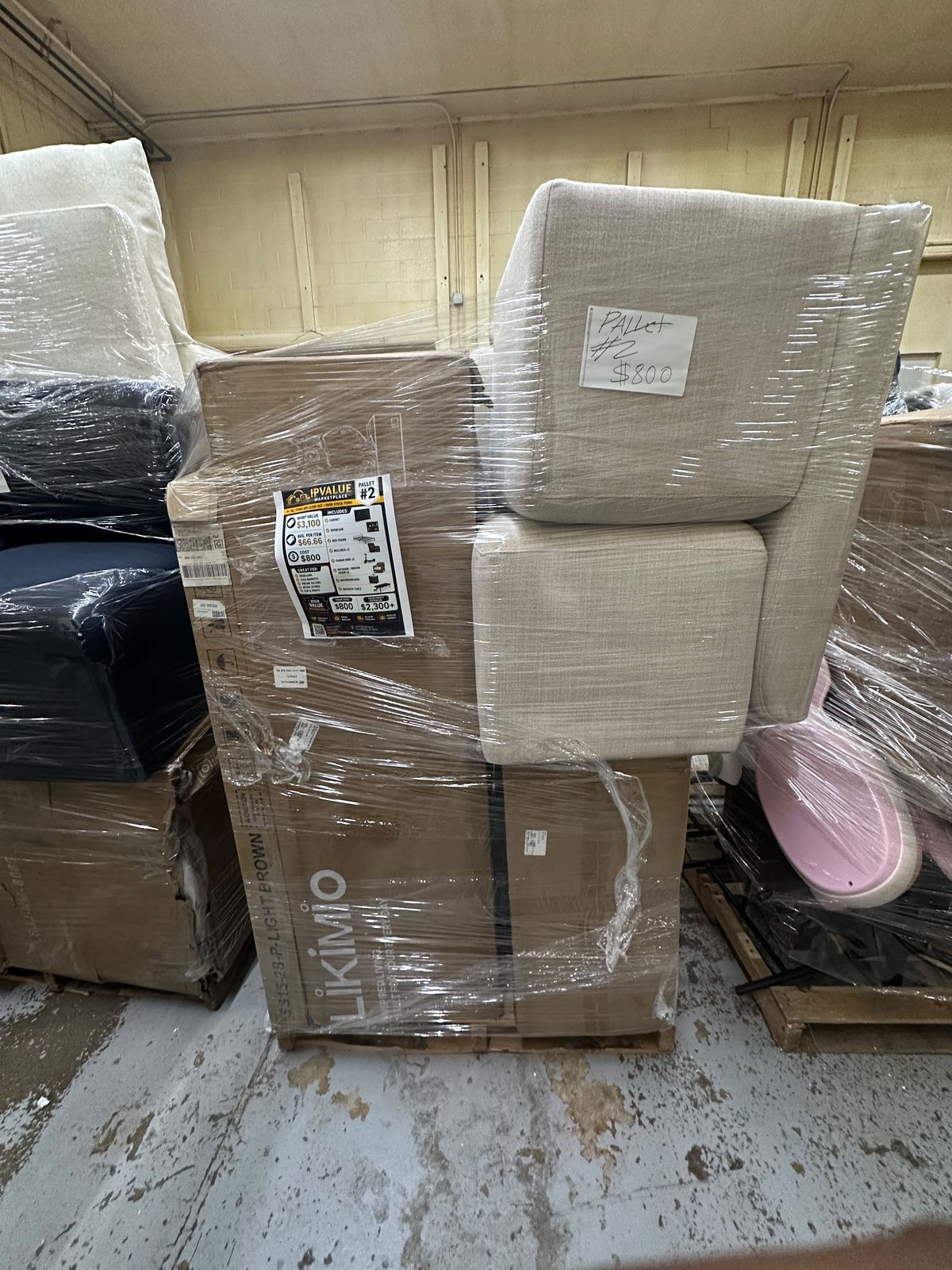 Mixed Merchandise Pallet with Furniture and Accessories
